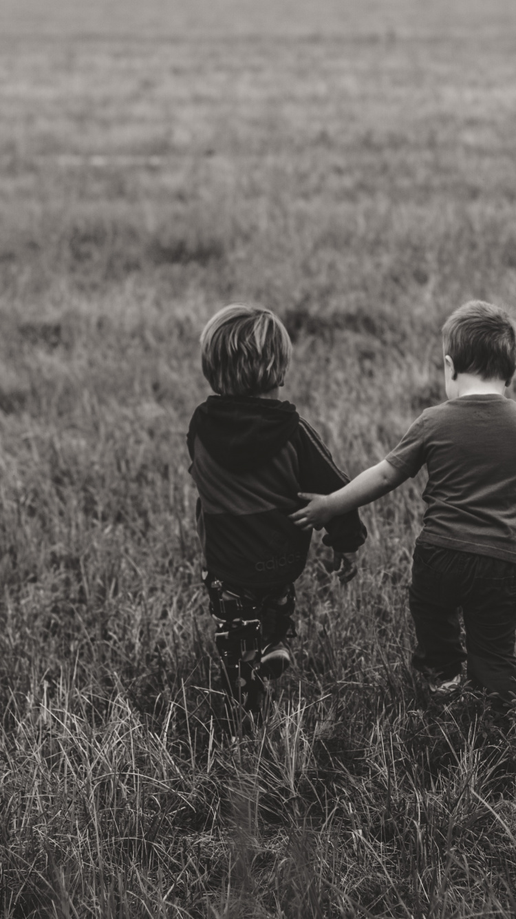 Обои сенокосное угодье, черный, пастбище, ребенок, человек в разрешении 750x1334