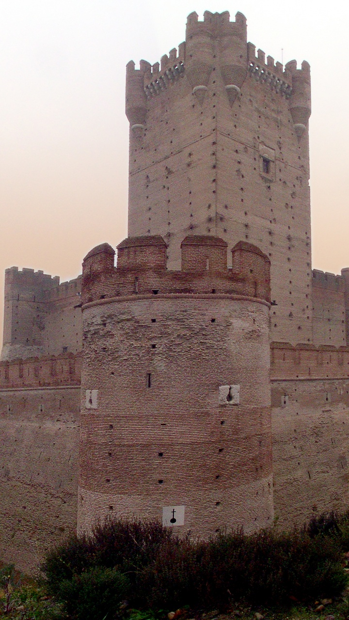 Обои замок, Эдинбургский Замок, Национальных памятников Испании, фортификация, стена в разрешении 720x1280