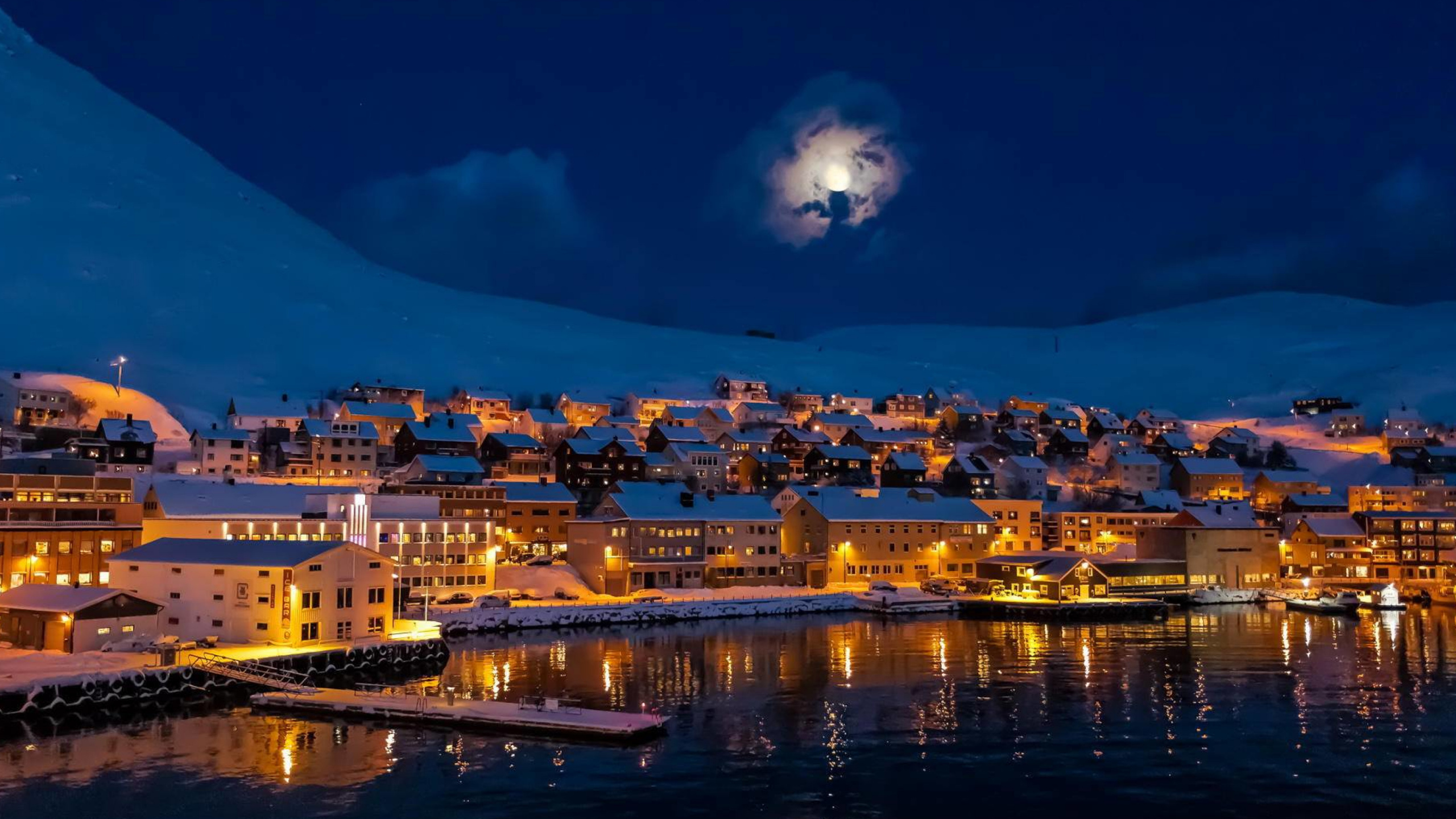 Обои туризм, авиакомпания, городской пейзаж, вечер, фьорд в разрешении 2560x1440