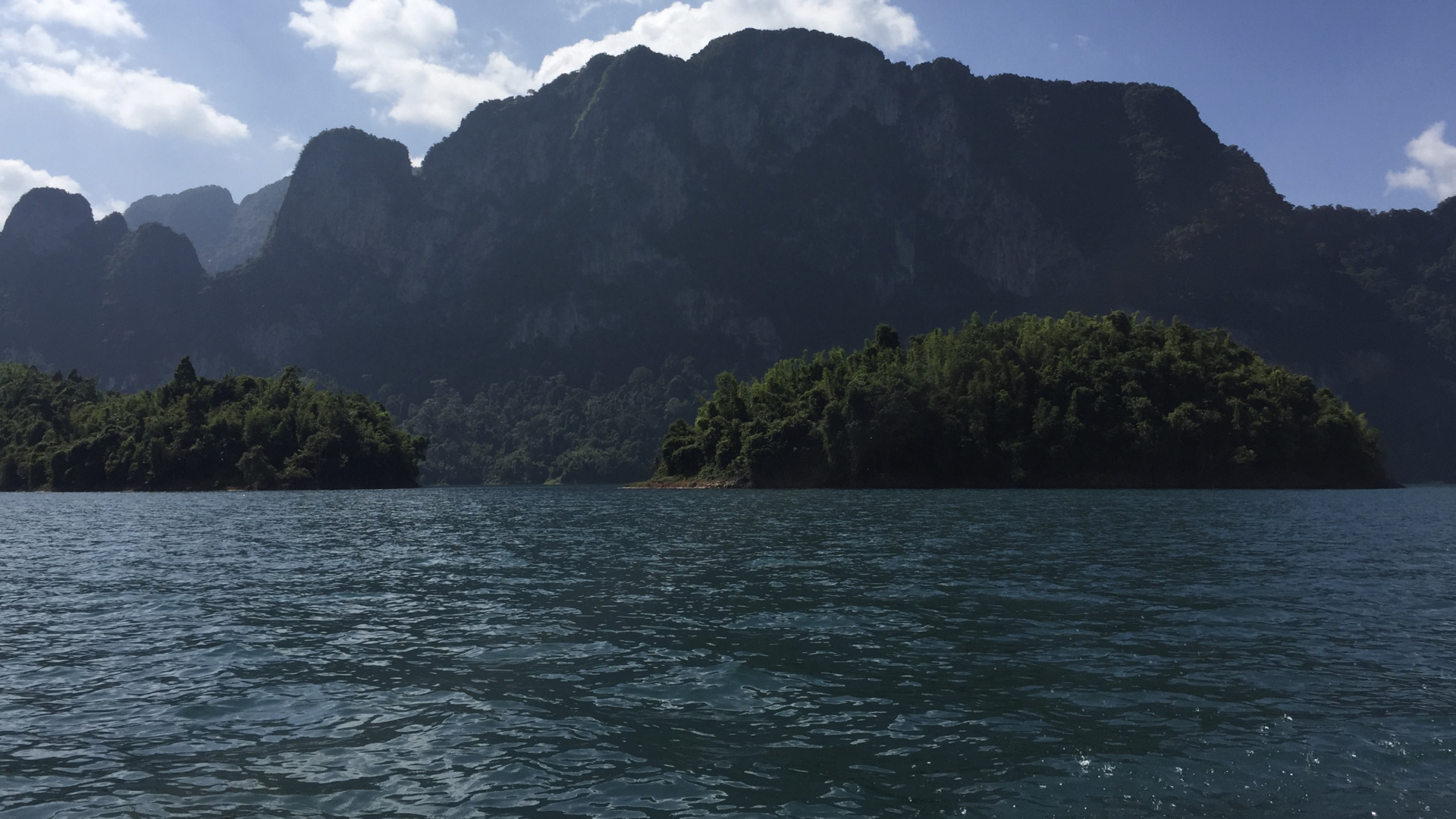 Обои длинный пляж, ушуая, горный рельеф, облако, природный ландшафт в разрешении 1920x1080