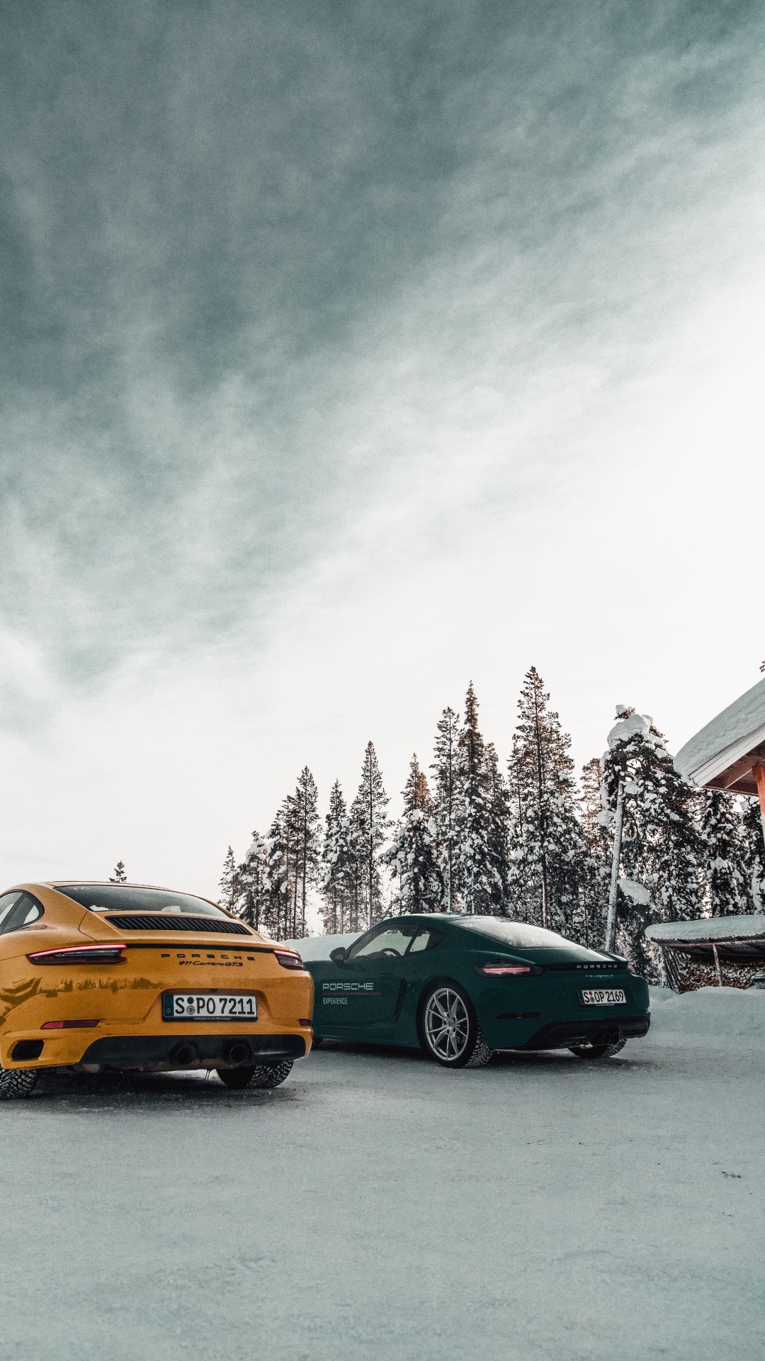 Обои малолитражный автомобиль, гора, Порше, снег, спортивный автомобиль в разрешении 1080x1920