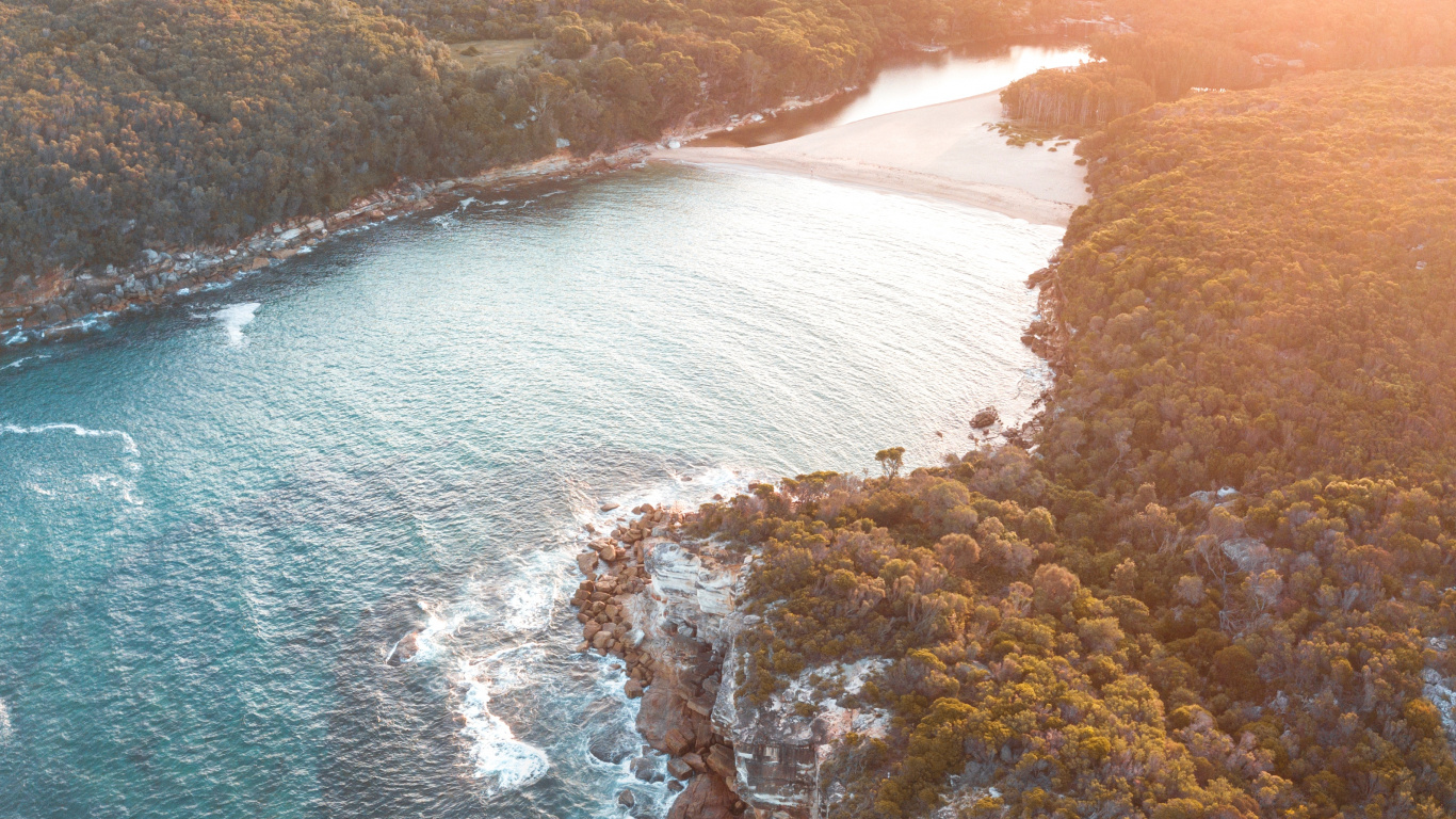 Обои водоем, побережье, вода, море, гидроресурсы в разрешении 1366x768