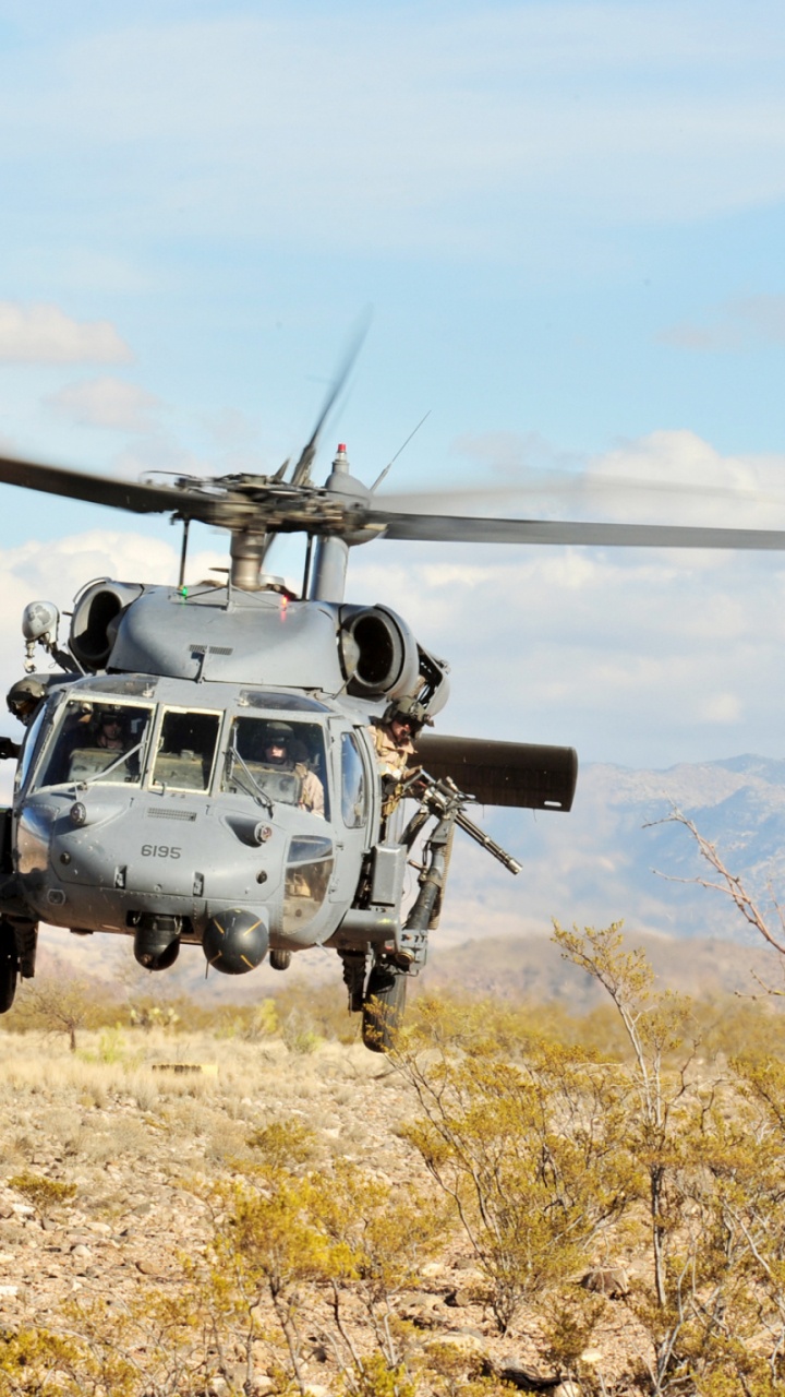 Обои военный вертолет, самолеты Сикорского, винтокрылая машина, винтокрыл, черный ястреб в разрешении 720x1280