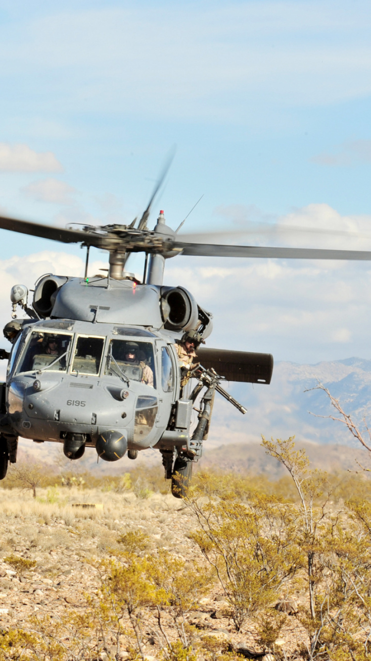 Обои военный вертолет, самолеты Сикорского, винтокрылая машина, винтокрыл, черный ястреб в разрешении 750x1334