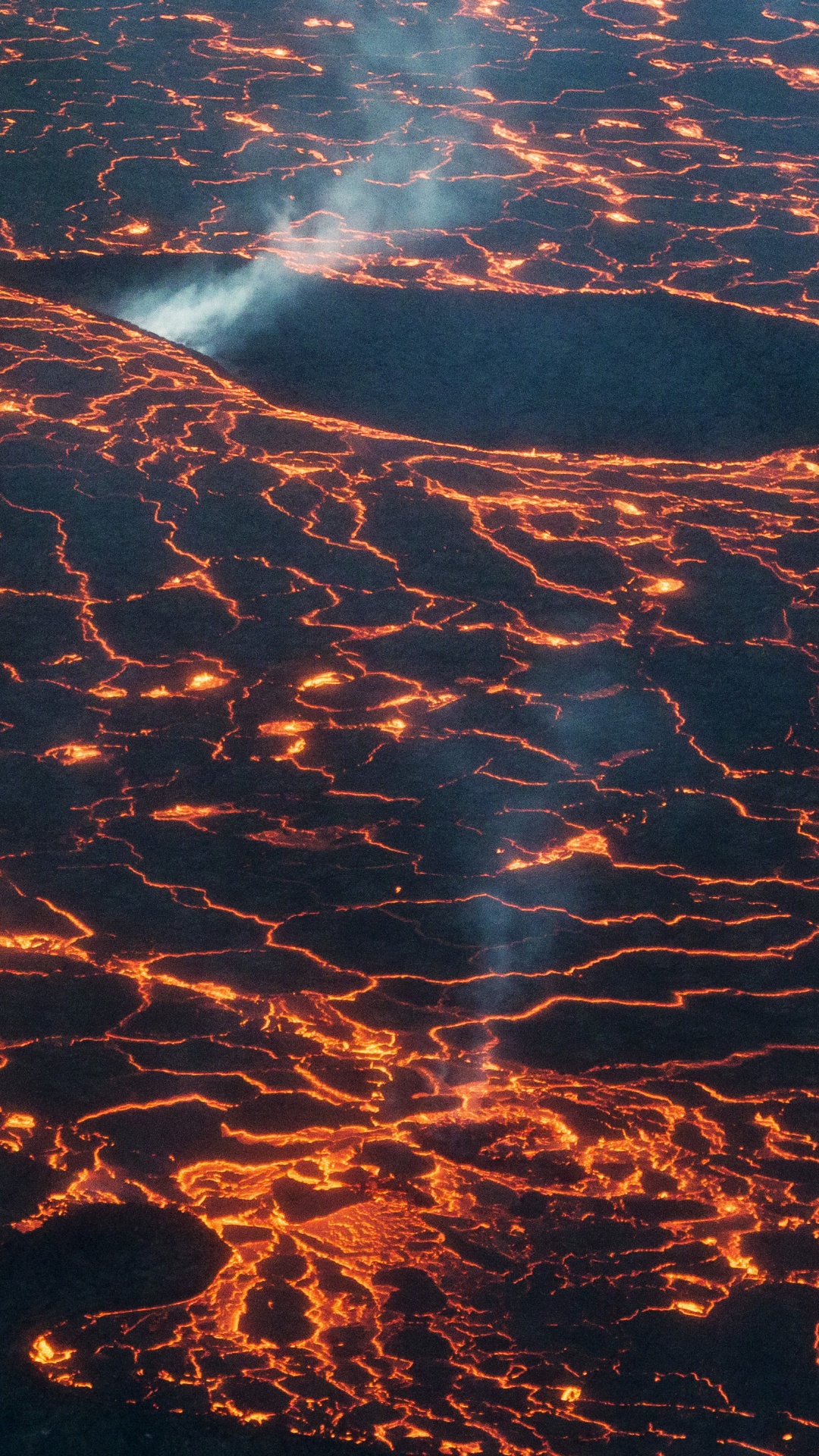 Обои земля, Холухрейн, лава, вулкан, вулканический пепел в разрешении 1080x1920