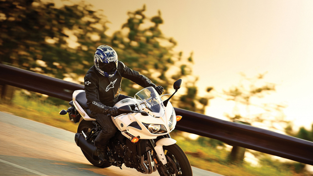 Обои Ямаха мотор Компани, Ямаха фз1, мотоцикл, авто, мотоспорт в разрешении 1280x720