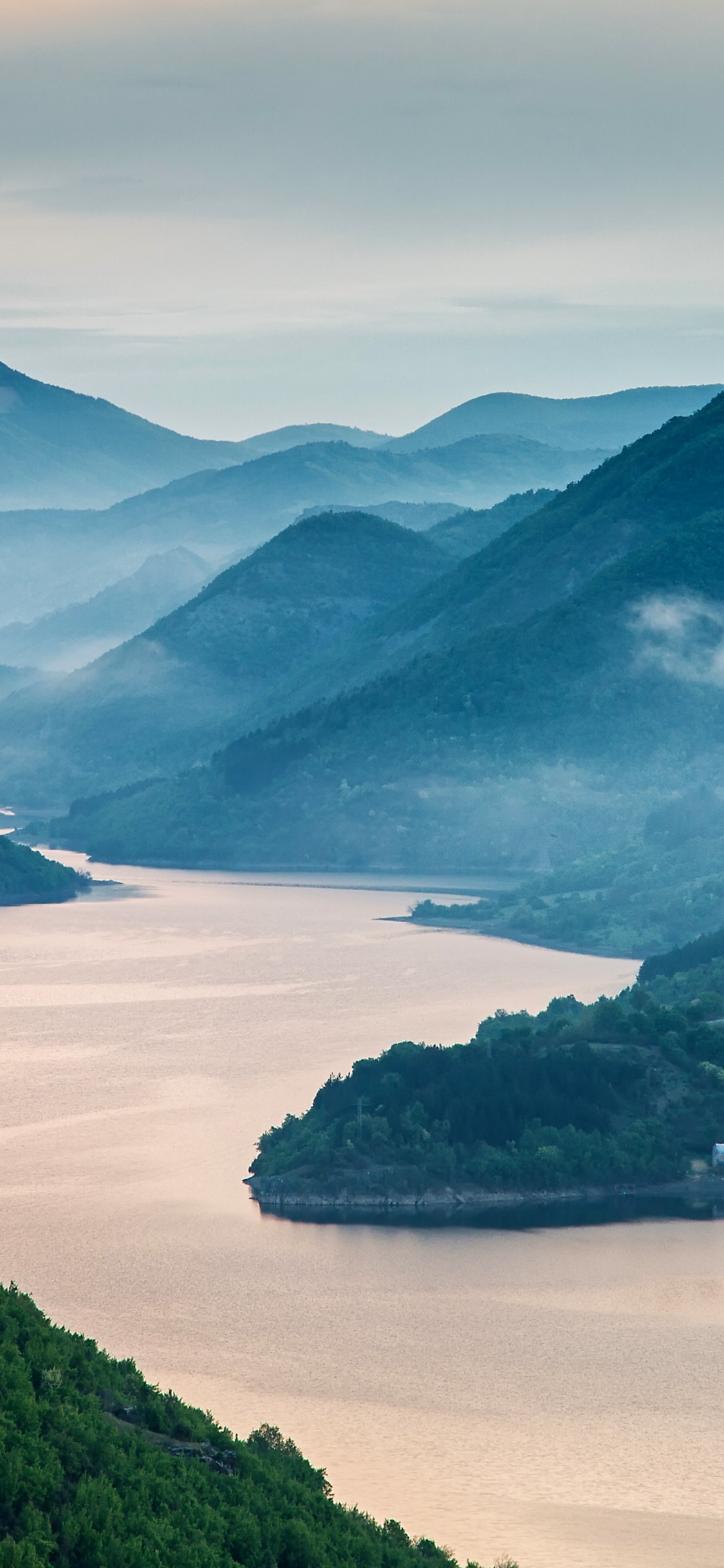 Обои Делл Инспирон, dell, облако, вода, гора в разрешении 1125x2436