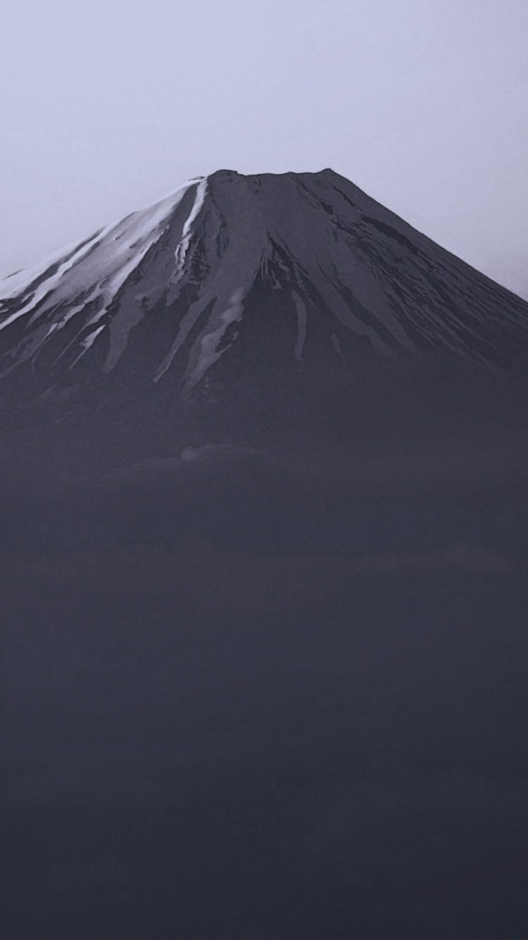 Обои стратовулкан, пейзажи гор, вулкан, гора, нагорье в разрешении 750x1334