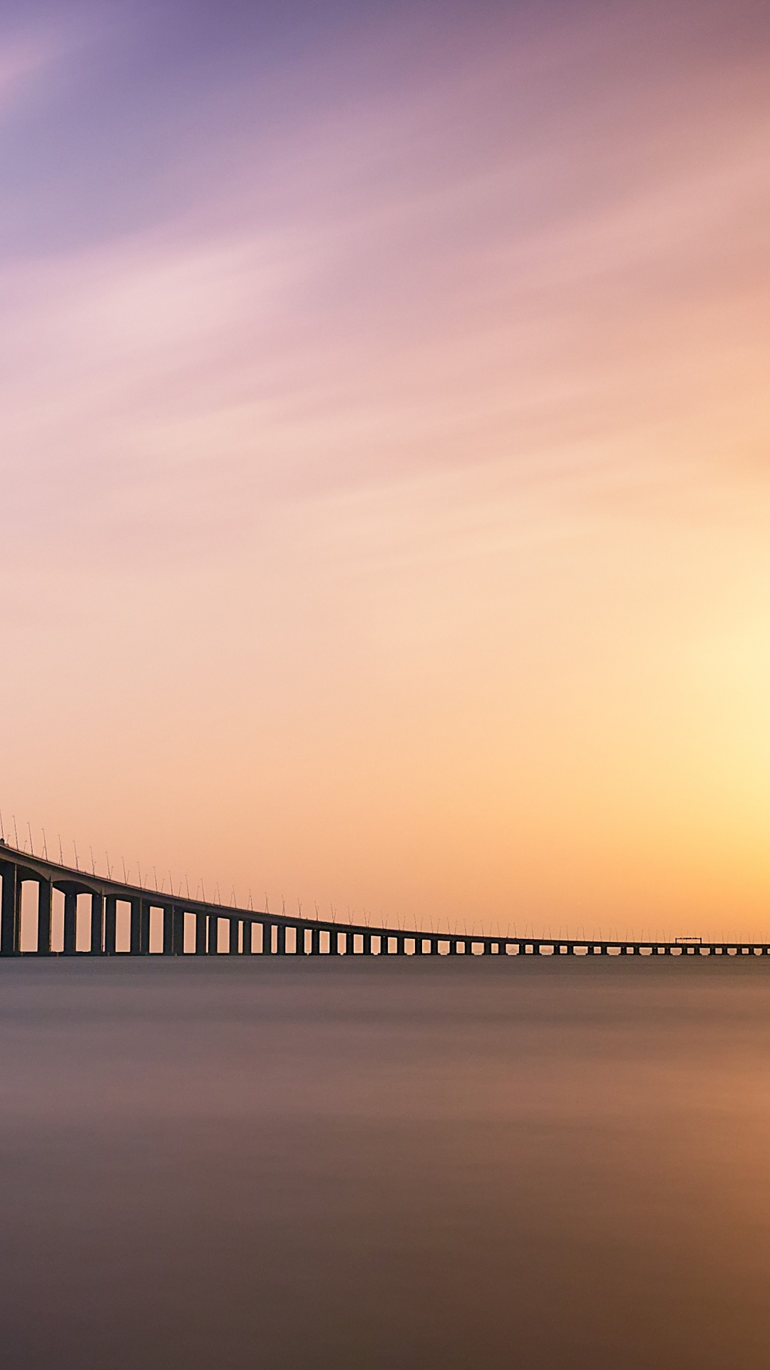 Обои Мост Васко да Гама, вода, облако, водоем, сумрак в разрешении 1080x1920