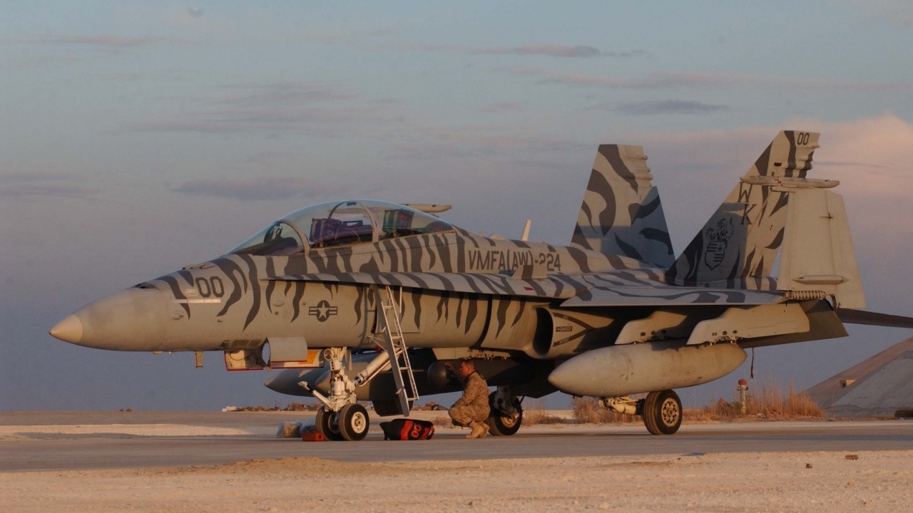 Обои макдоннелл Дуглас, корпус морской пехоты США, воздушные силы, военный самолет, истребительная авиация в разрешении 1280x720