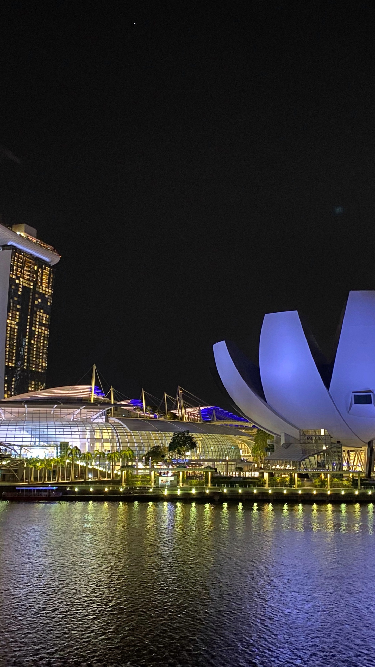 Обои отражение, Ангкор ВАТ, вода, ночь, город в разрешении 1440x2560