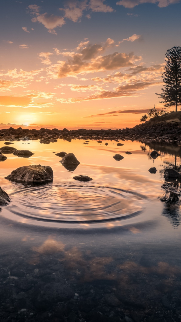 Обои облако, вода, гидроресурсы, атмосфера, природный ландшафт в разрешении 750x1334