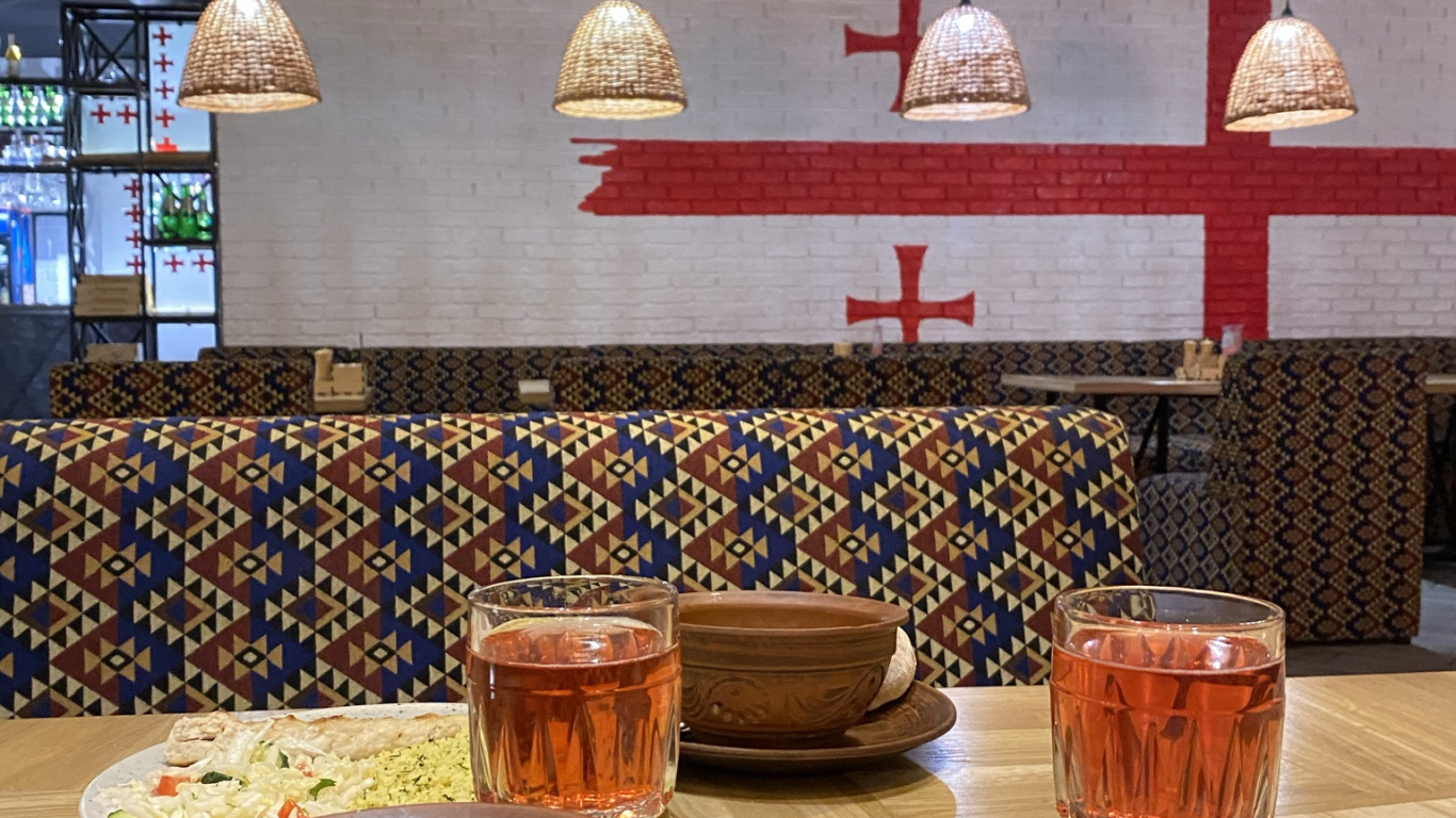 Обои блюда, завтрак, буфет, serveware, посуда в разрешении 1366x768