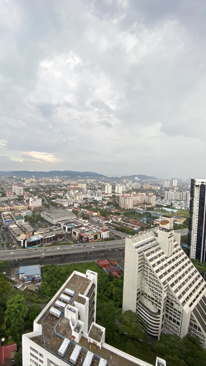 Обои дневное время, городской район, жилой район, город, соседство в разрешении 720x1280