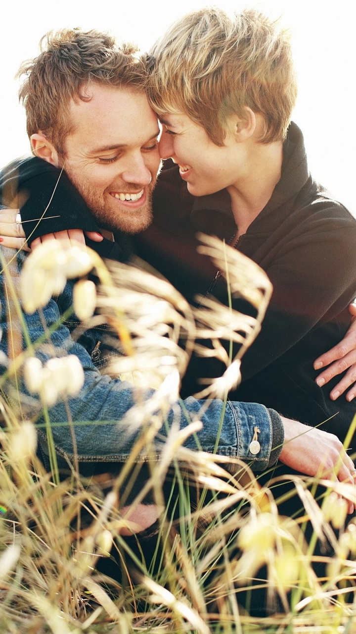 Обои любовь, семейство травы, взаимодействие, растение, крепкое объятие в разрешении 720x1280