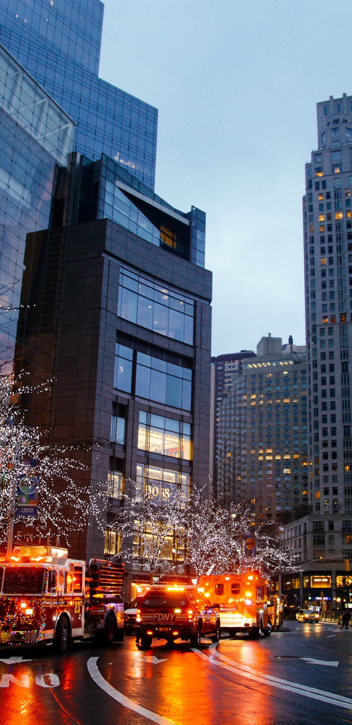 Обои технологии общественной безопасности, управление чрезвычайными ситуациями, безопасность, городской район, город в разрешении 1440x2960