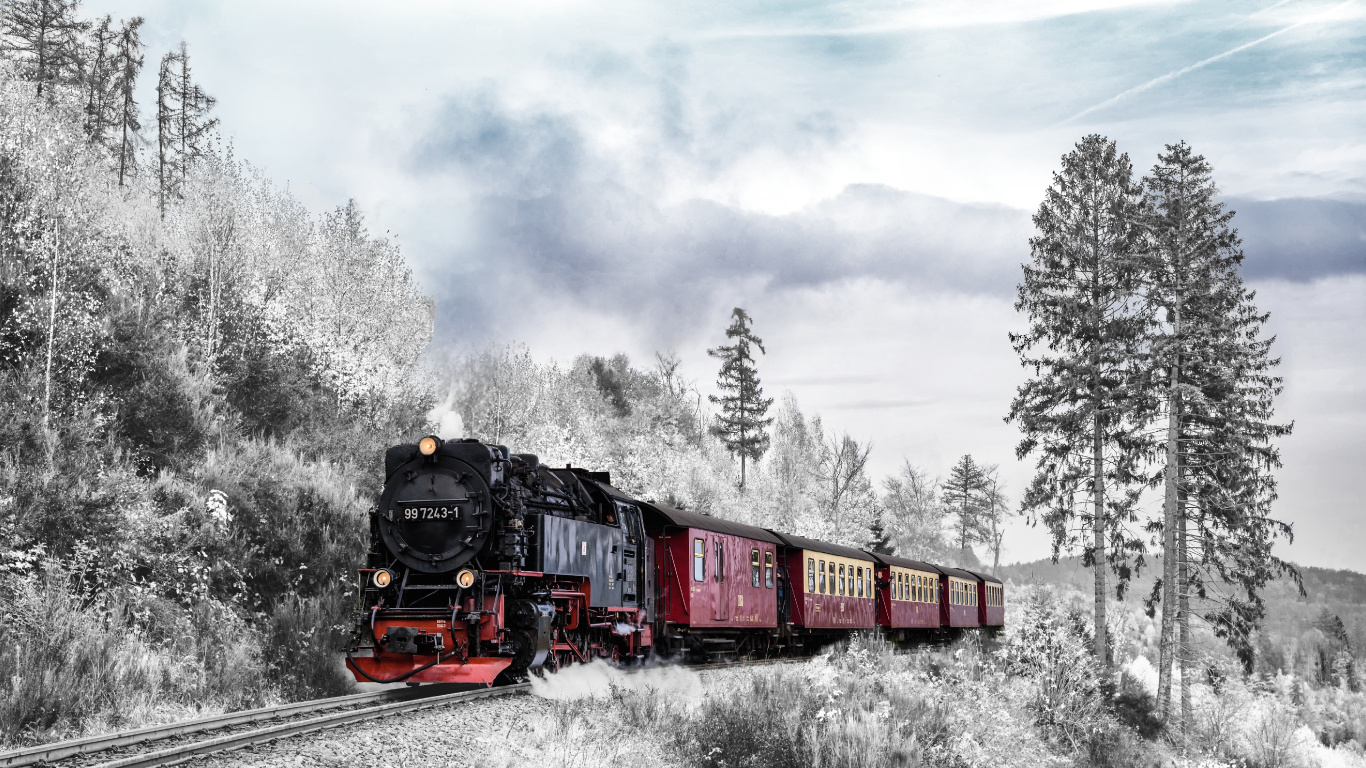Обои поезд, железнодорожный транспорт, паровоз, зима, железнодорожный вокзал в разрешении 1366x768