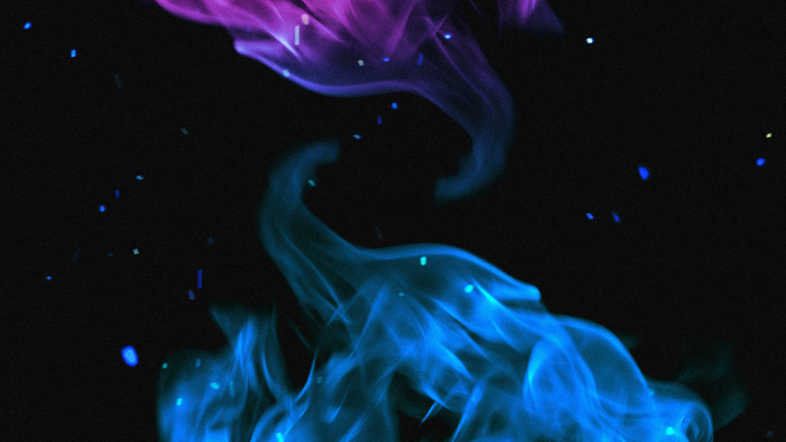 Обои яблоко, жидкий, синий, свет, пурпур в разрешении 2560x1440