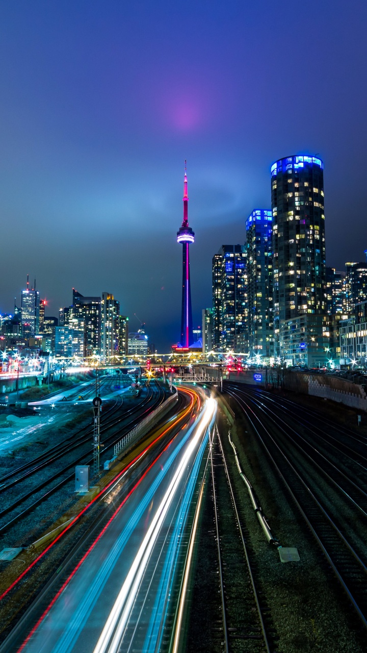 Обои Маленький норвежский парк, телефон, город, небоскреб, здание в разрешении 720x1280