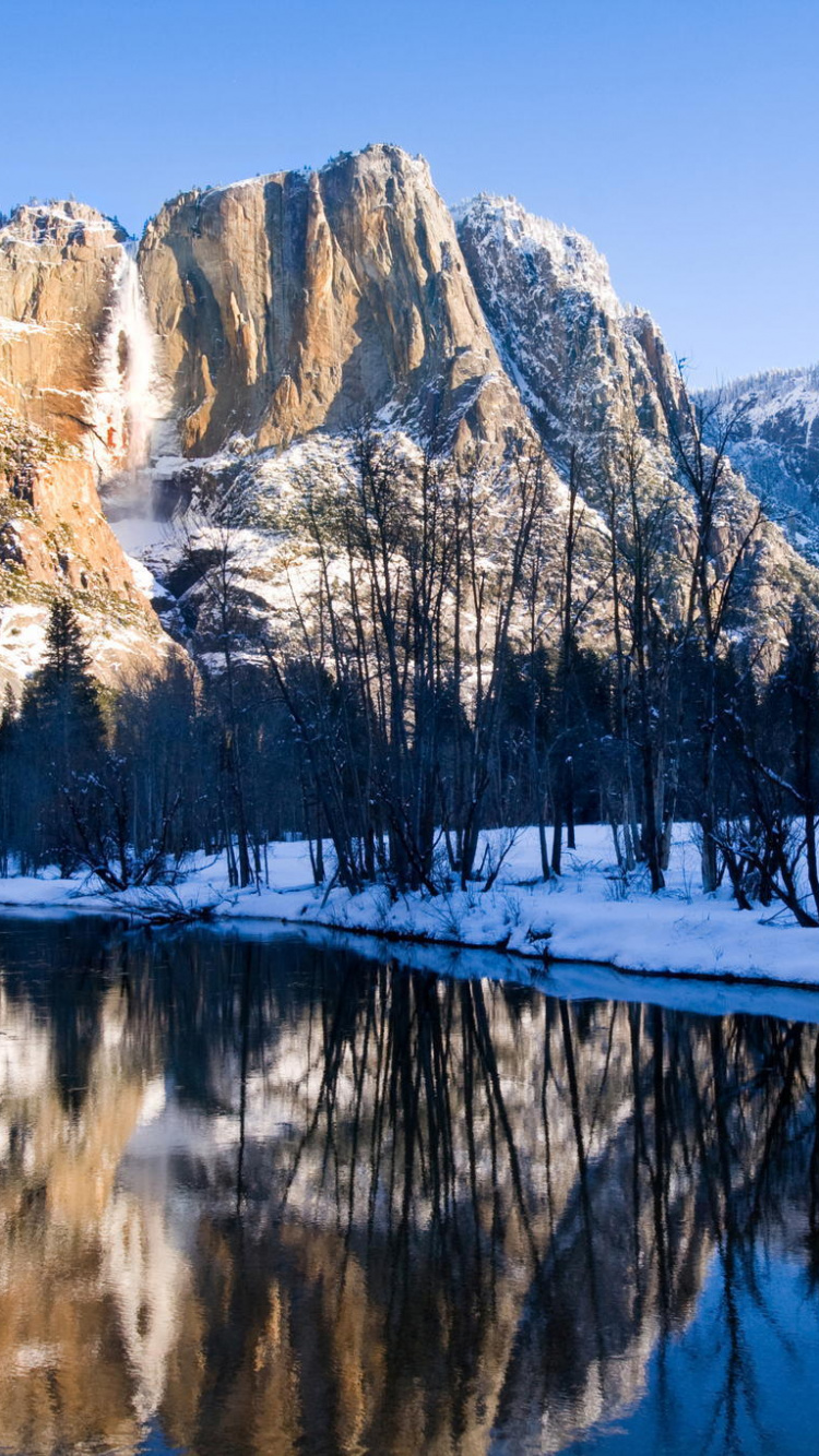 Обои зима, гора, снег, горный рельеф, природа в разрешении 750x1334