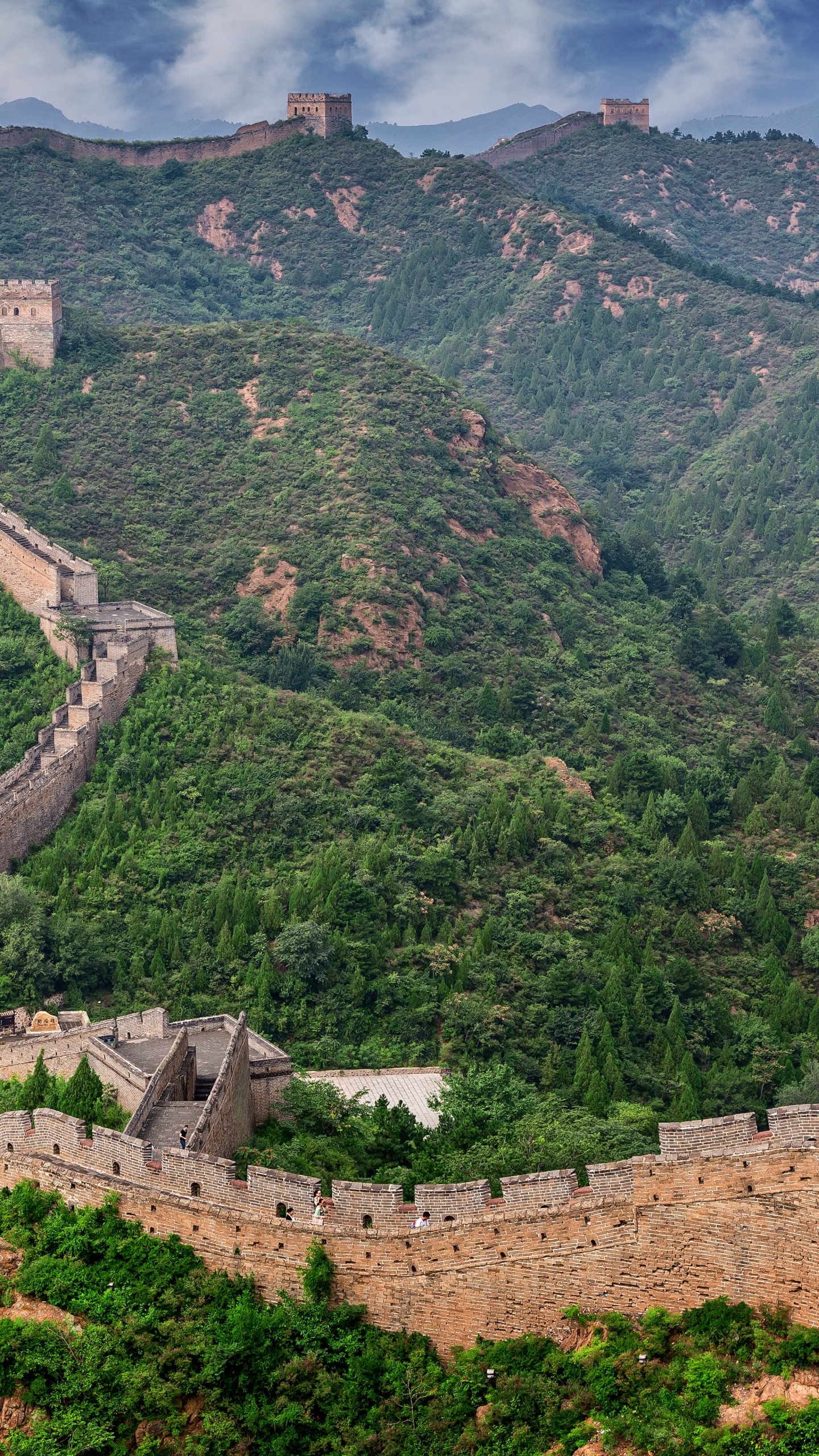 Обои Jinshanling, великая Китайская стена, горный рельеф, горная станция, гора в разрешении 1440x2560