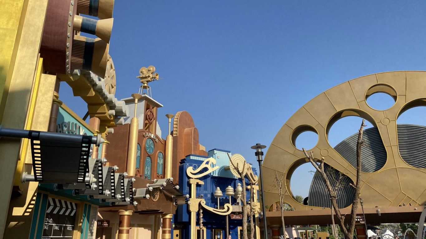 Обои архитектура, достопримечательность, парк развлечений, туризм, городской дизайн в разрешении 1366x768