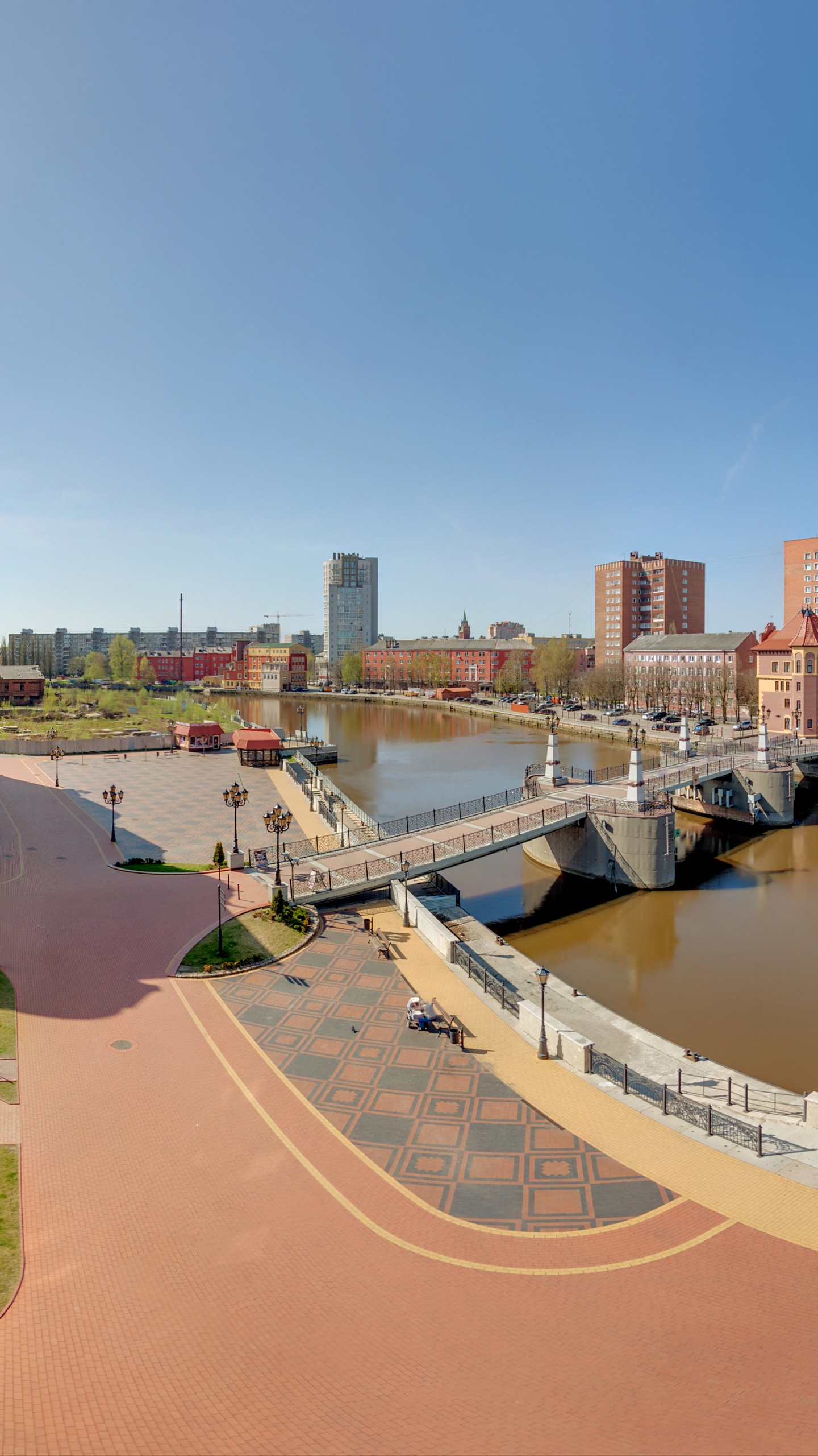 Обои реки, городской район, бизнес, горизонт, город в разрешении 1440x2560