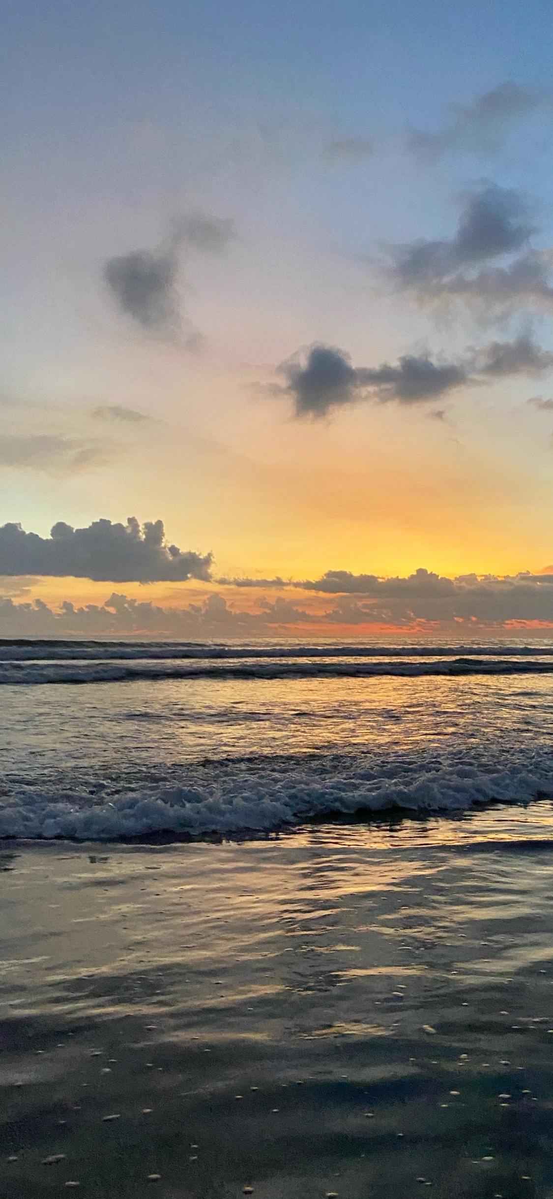 Обои море, любить, вилла, прокат, отпуск в разрешении 1125x2436