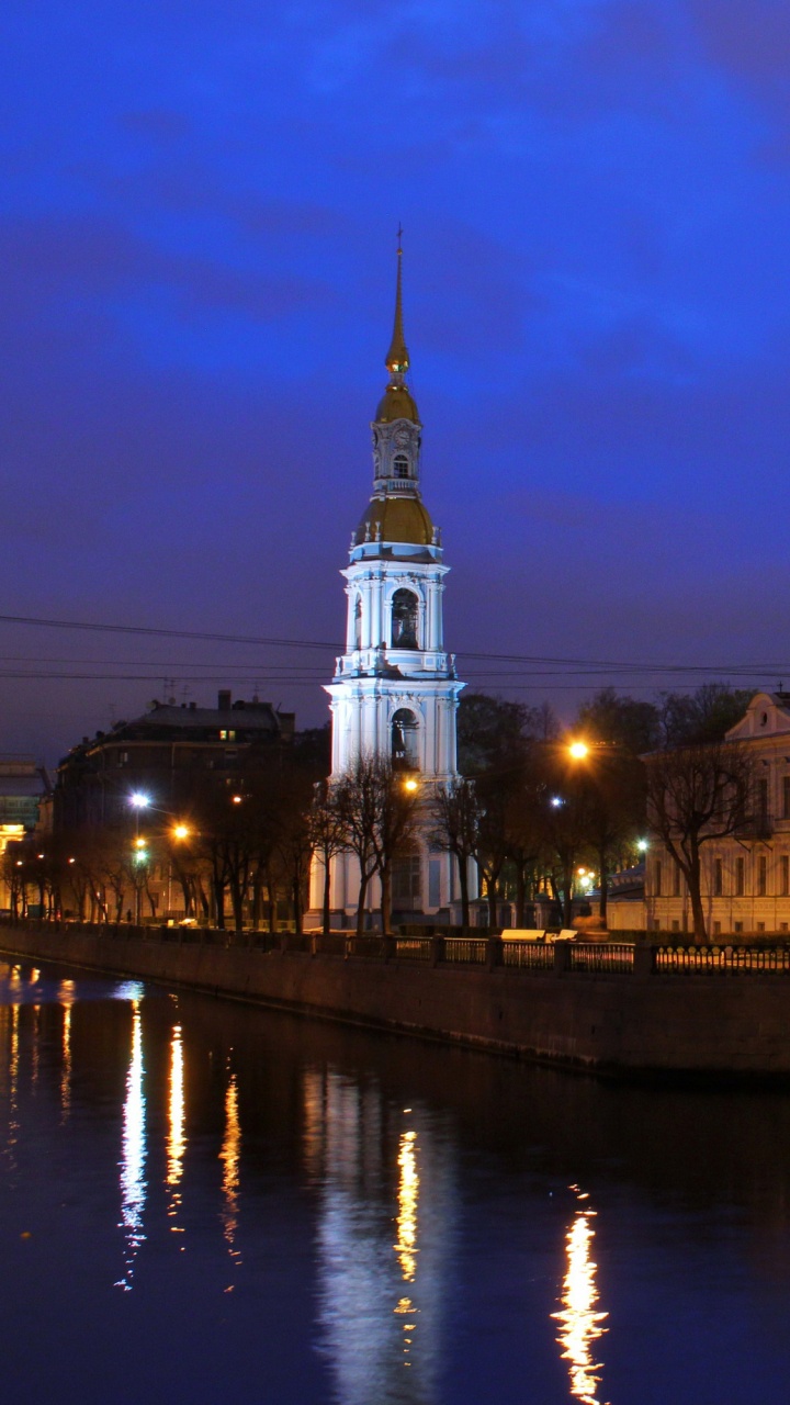 Обои отражение, Санкт Петербург, достопримечательность, водный путь, городской пейзаж в разрешении 720x1280