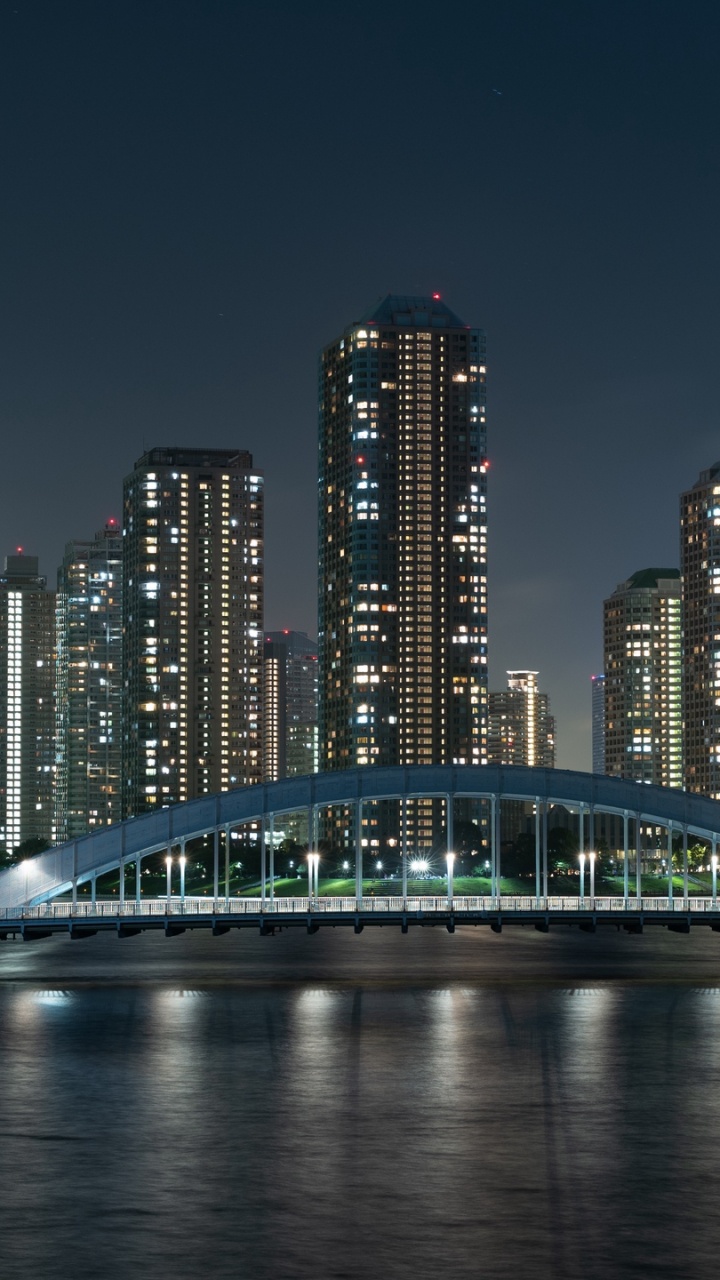 Обои небоскреб, Токио, городской пейзаж, город, метрополия в разрешении 720x1280