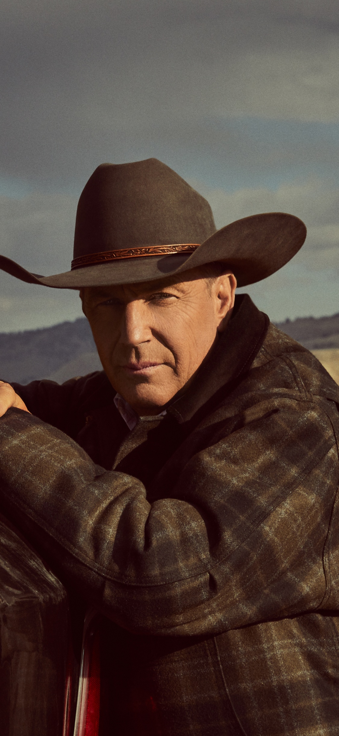 Обои Йеллоустон, Джон Даттон, первостепенное сети, Йеллоустоун - Сезон 2, ковбойская шляпа в разрешении 1125x2436