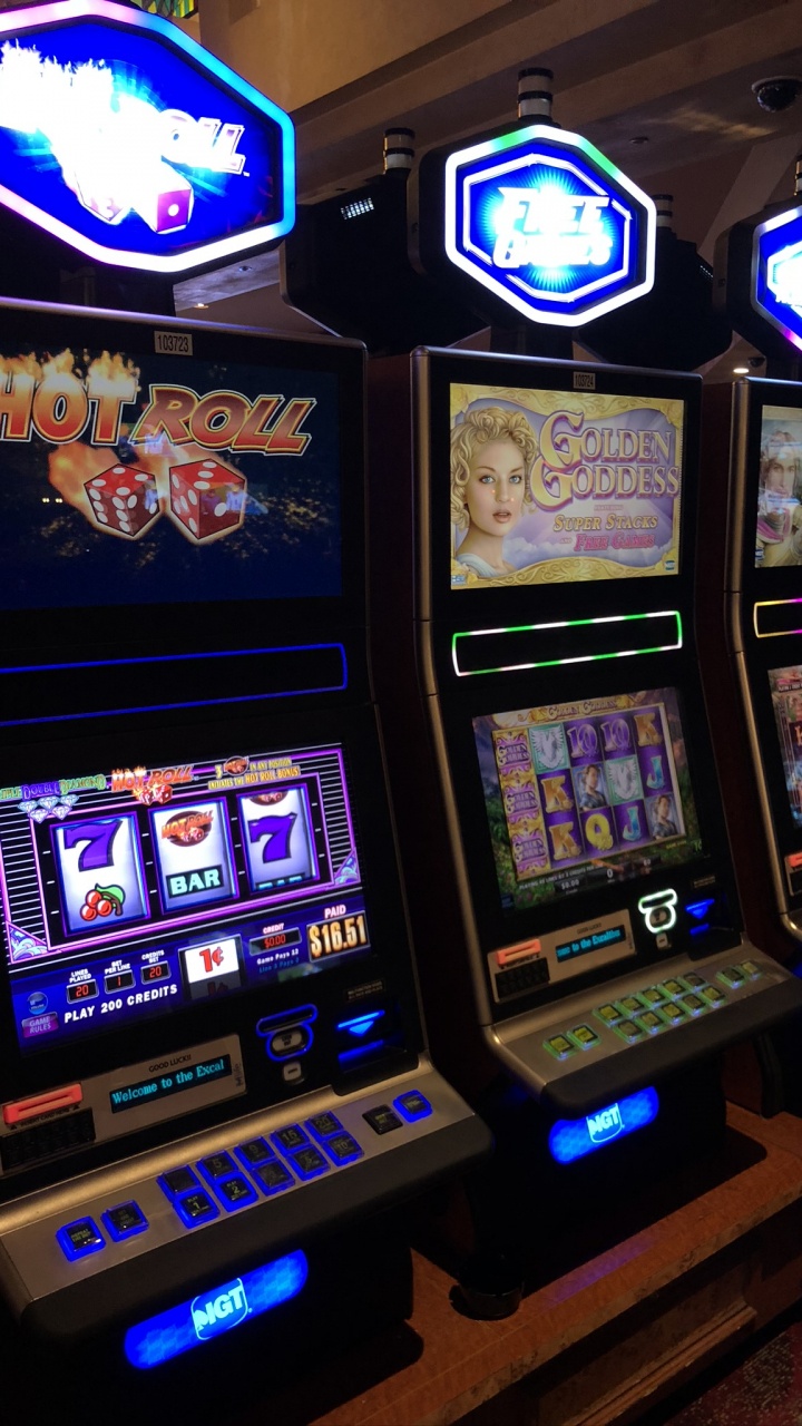 Обои Лас Вегас, США, игровой автомат, аркадный шкаф, казино в разрешении 720x1280