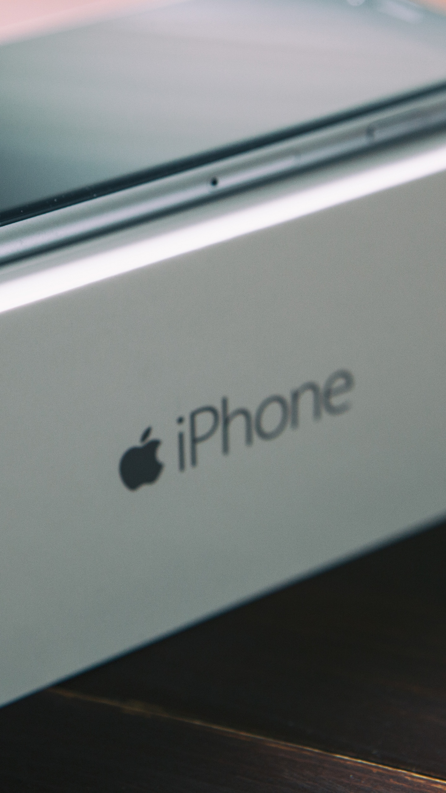 Обои apple, смартфон, разблокирован, гаджет, электронное устройство в разрешении 1440x2560