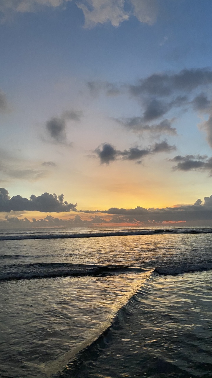 Обои море, водоем, жидкость, природа, облако в разрешении 720x1280