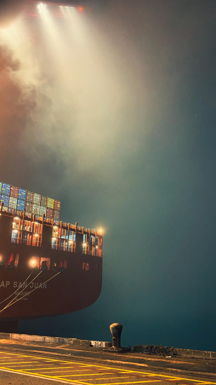 Обои вода, атмосфера, облако, судно, горизонт в разрешении 750x1334