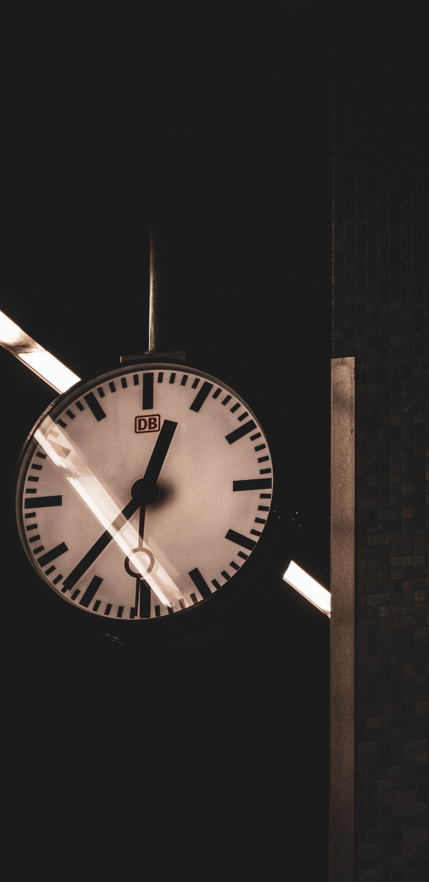 Обои марка, хронограф, материальное свойство, коричневый цвет, настенные часы в разрешении 1440x2960