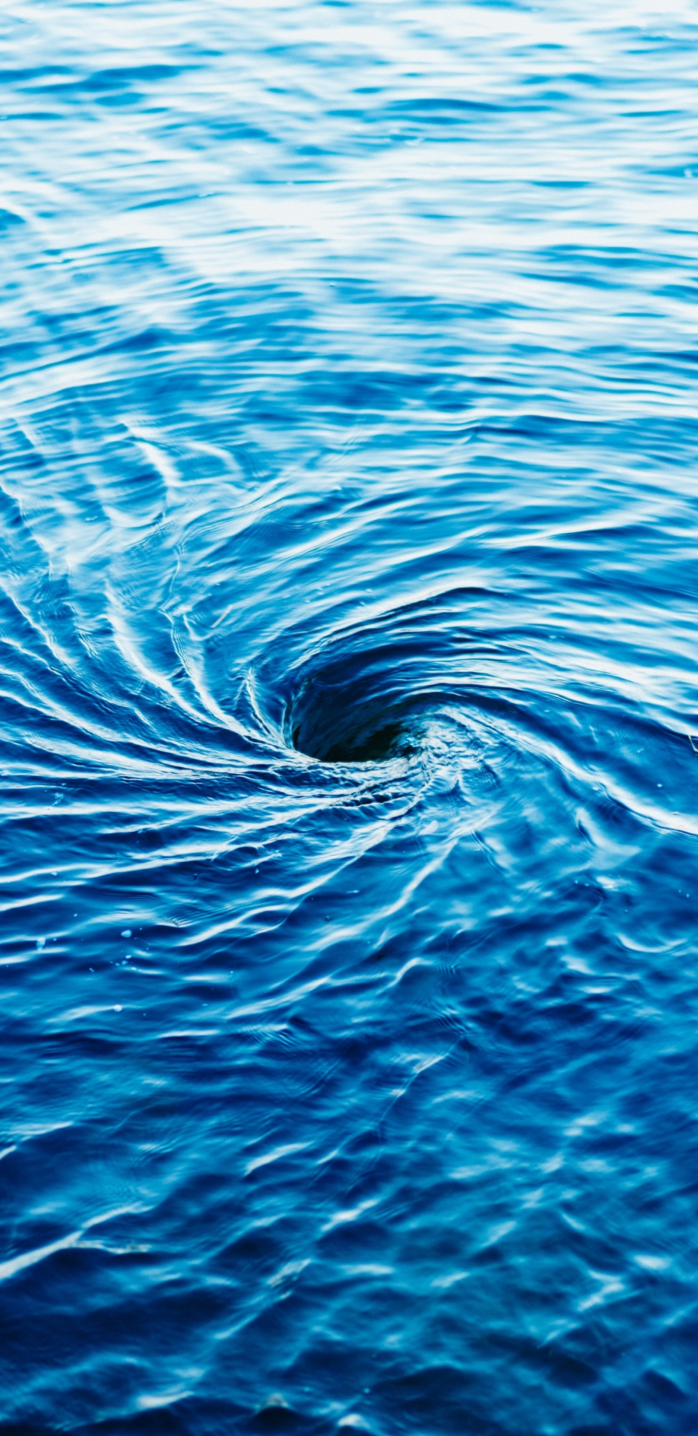 Обои торнадо в океане, вода, отец океан, отец океан бен бхмер ремикс, жидкий в разрешении 1440x2960