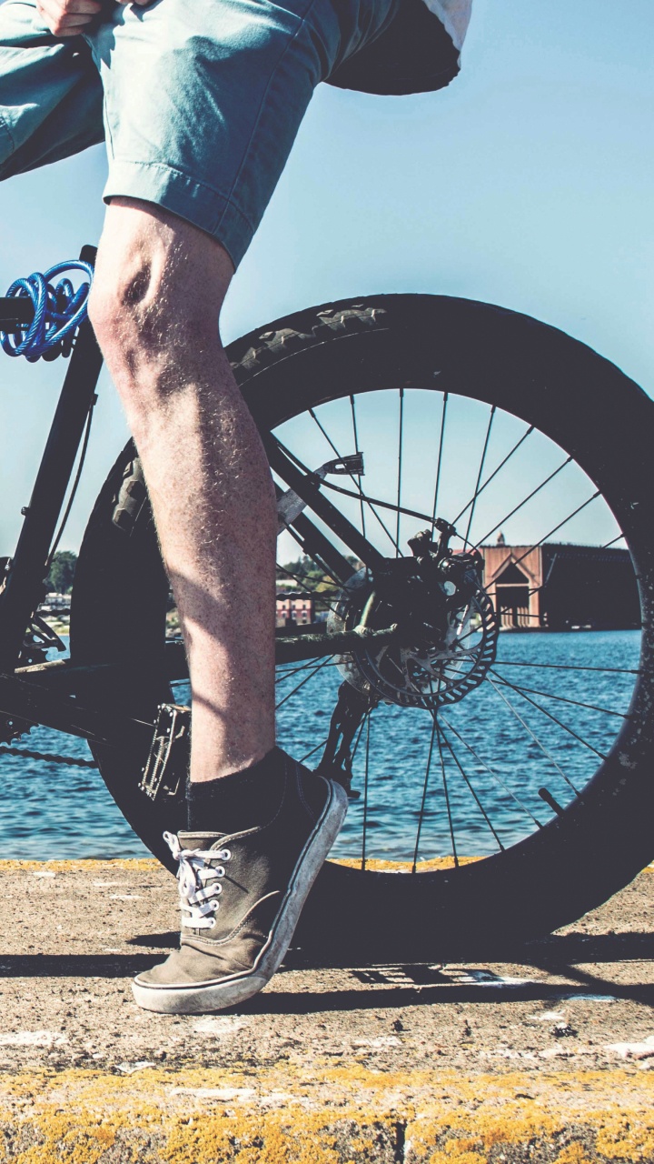 Обои велосипед, велосипедное седло, велосипедное колесо, велосипедный спорт, велосипедная рама в разрешении 720x1280