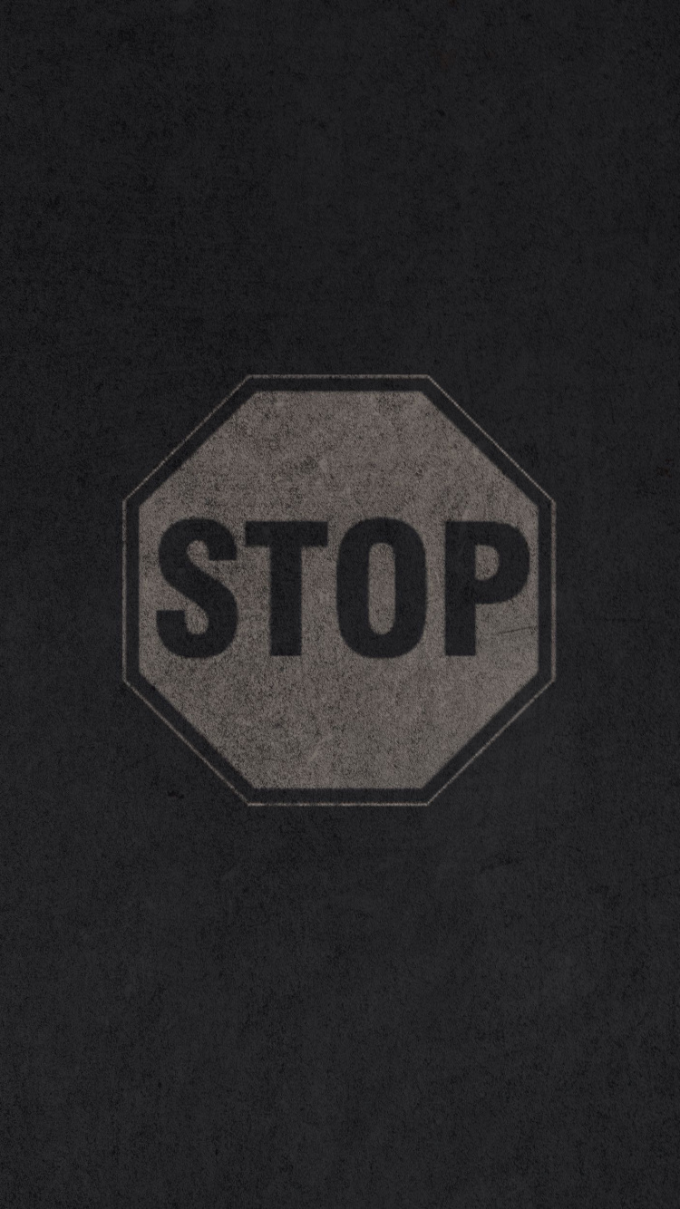 Обои монохромный, лого, серый цвет, футболка, асфальт в разрешении 750x1334