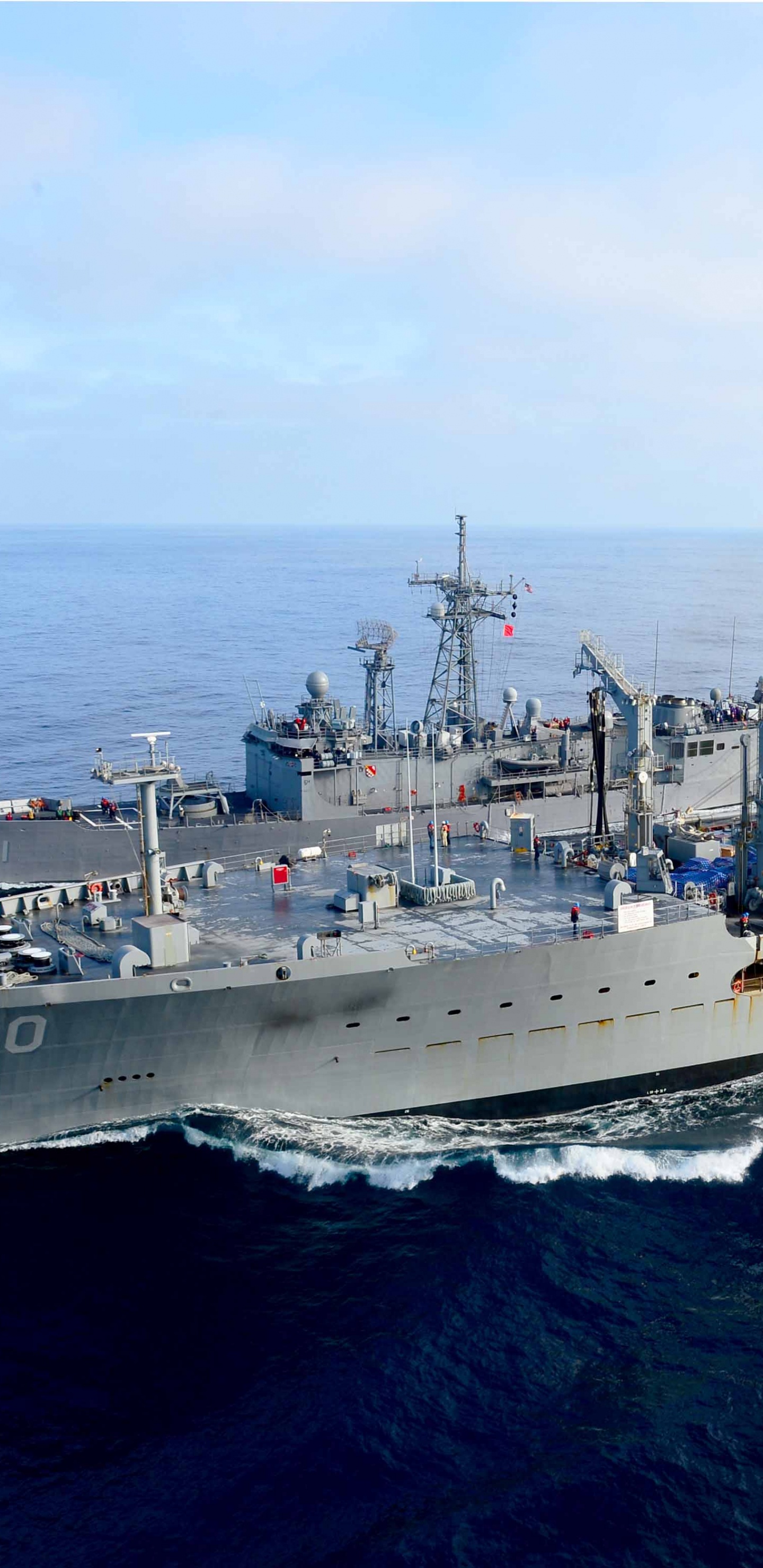 Обои военно морской флот США, USN от Гуадалупе-и-Т-АО-200, тяжелый крейсер, десантный вертолетоносец, Королевский Тайский Военно-Морской Флот в разрешении 1440x2960
