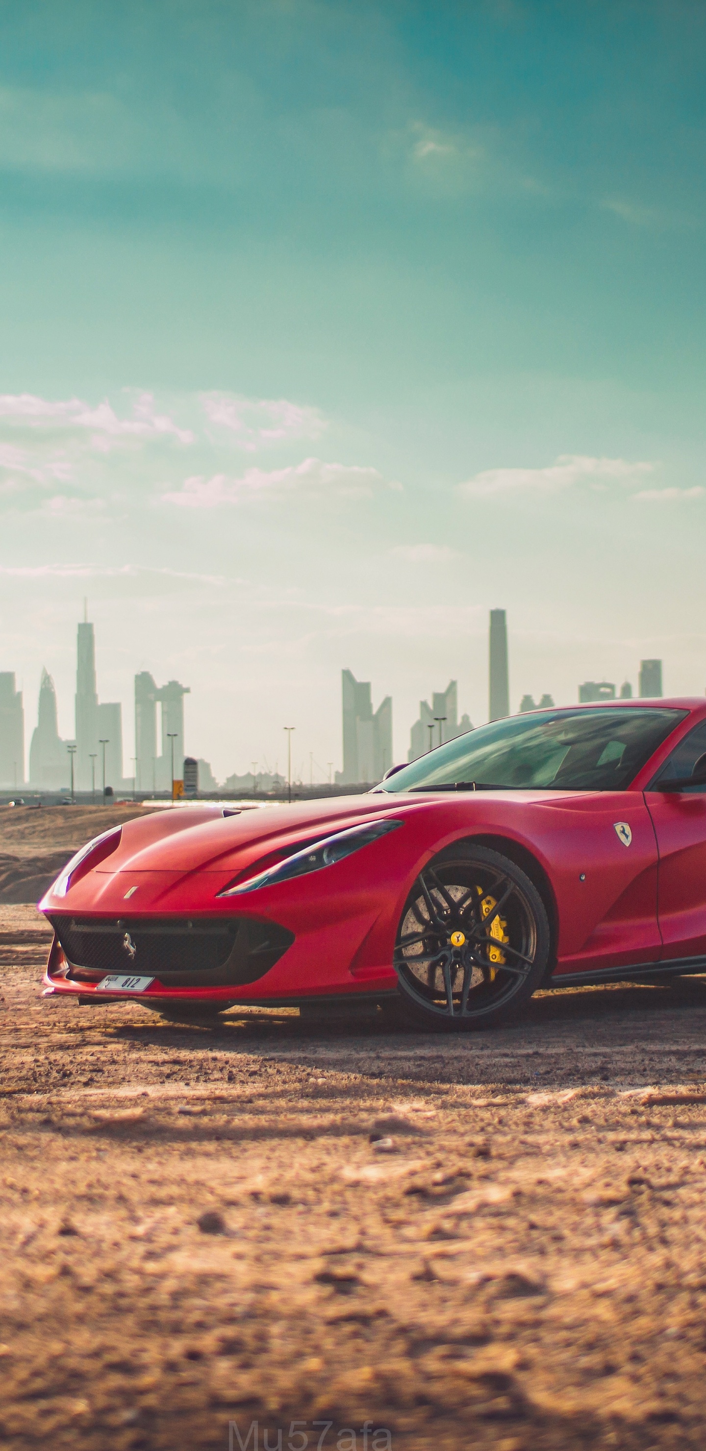 Обои суперкар, красный цвет, Ferrari, Феррари 812 суперскоростной, обод в разрешении 1440x2960