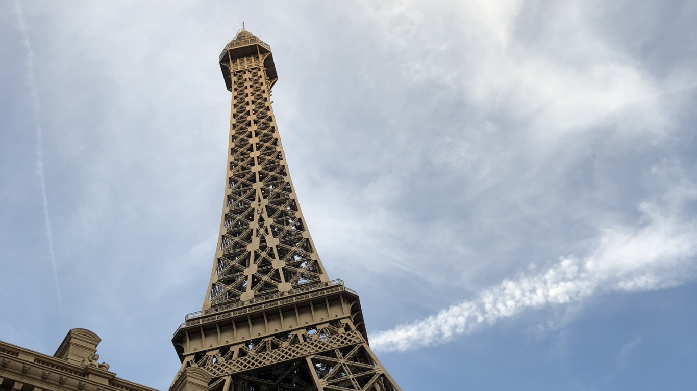 Обои Париж отель и казино, Париж Лас-Вегас, историческое место, казино, дневное время в разрешении 1366x768