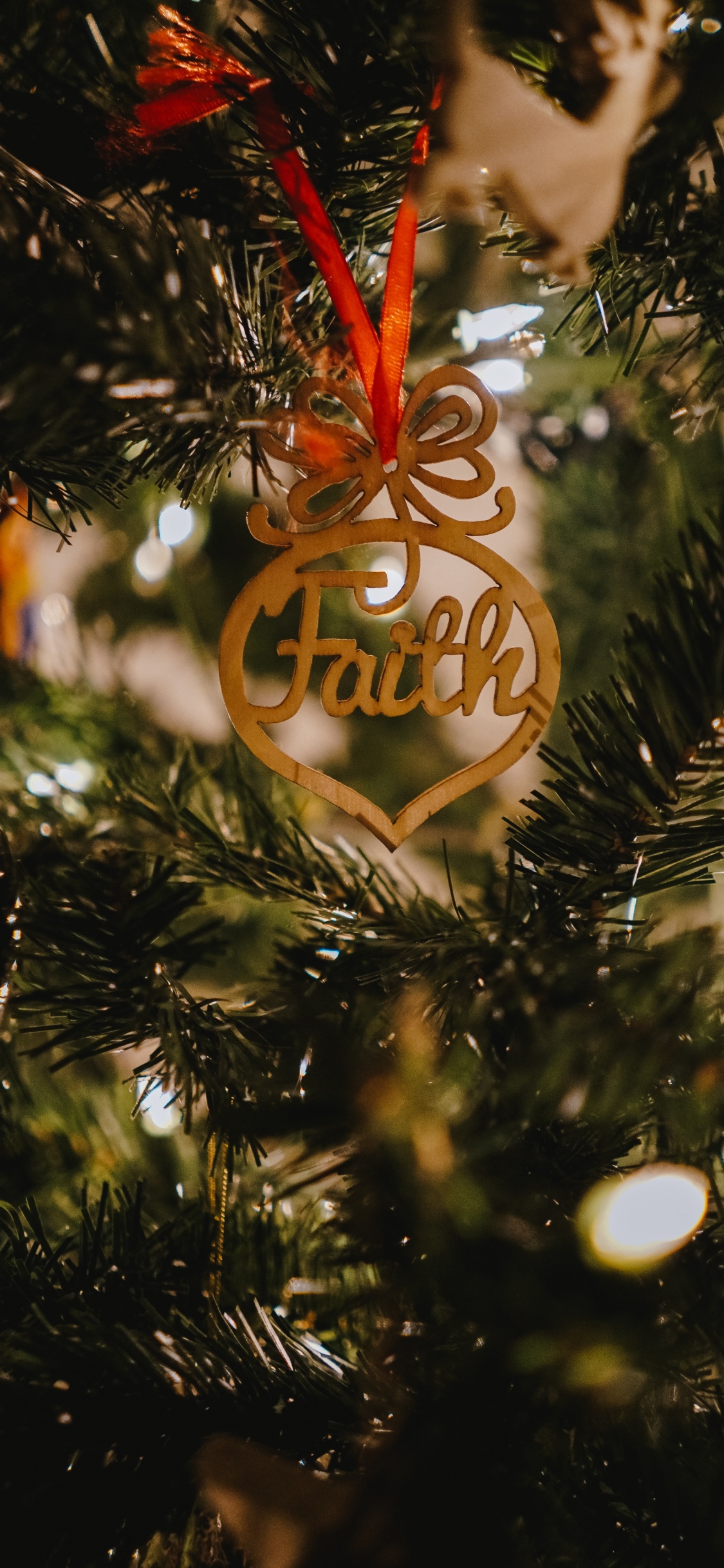 Обои орнамент, елка, рождественский орнамент, дерево, Рождество в разрешении 1125x2436