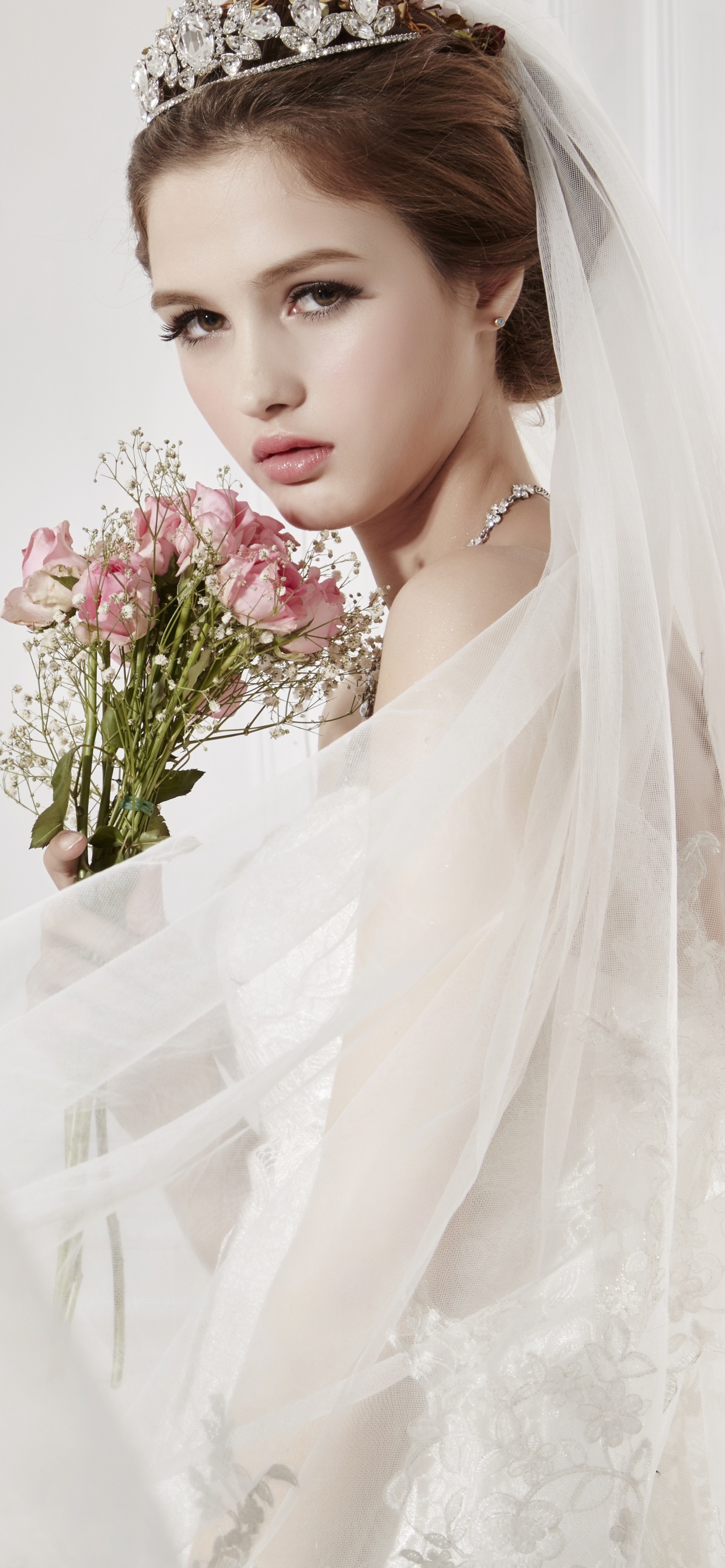 Обои подвенечное платье, цветочница, одежда, свадьба, белые в разрешении 1242x2688