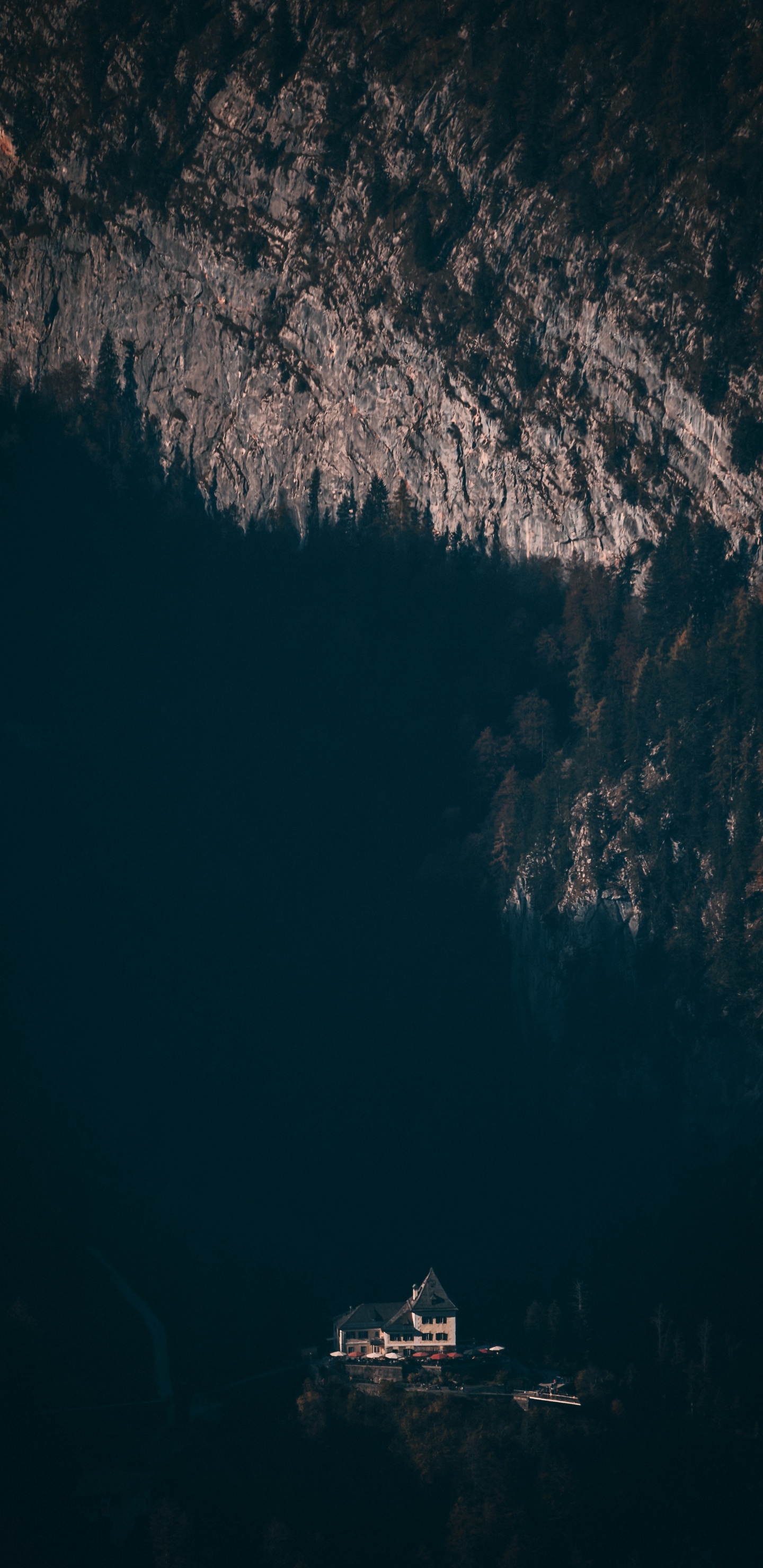 Обои гора, вода, синий, облако, атмосфера в разрешении 1440x2960