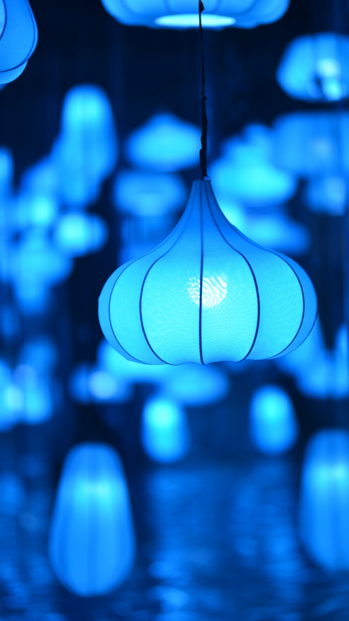 Обои вода, небо, круг, освещение, абажур в разрешении 720x1280