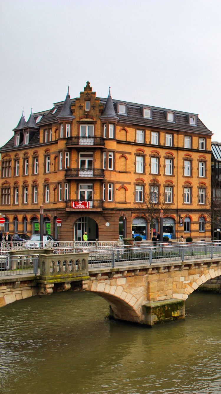 Обои отеля schelztor, водный путь, мост, реки, городок в разрешении 750x1334