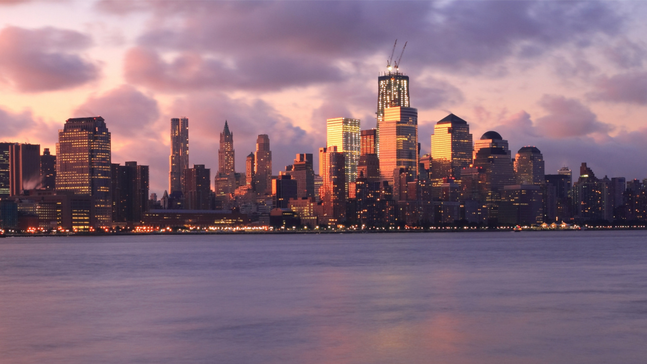 Обои линия горизонта, небоскреб, город, городской пейзаж, городской район в разрешении 1280x720