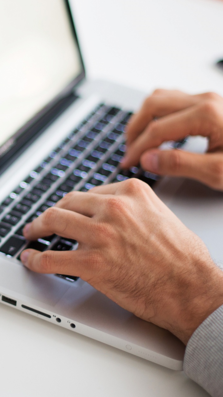 Обои электронное устройство, нетбук, румынский онлайн-казино, коммуникация, азартная игра в разрешении 720x1280