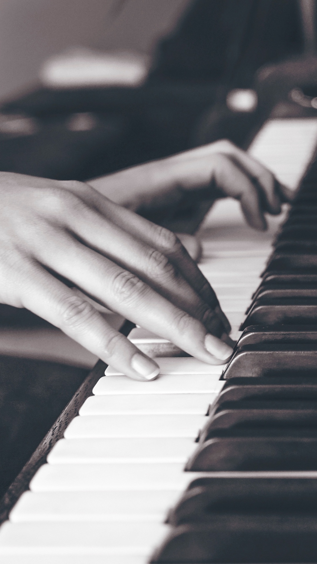 Обои фортепьяно, клавиатура, синтезатор, пианист, ключ в разрешении 1080x1920